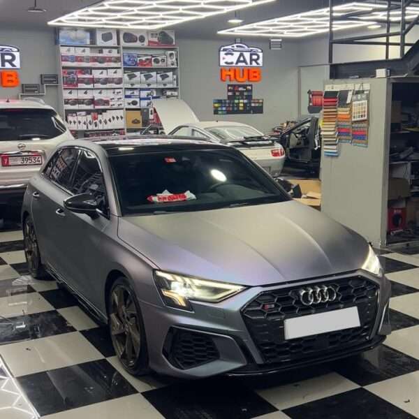 Car polishing in karama