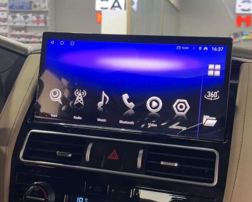 12.6 inch Screens